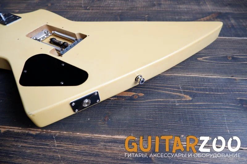 Электрогитара Aria Pro II ZZ Deluxe PW Explorer — фото 19